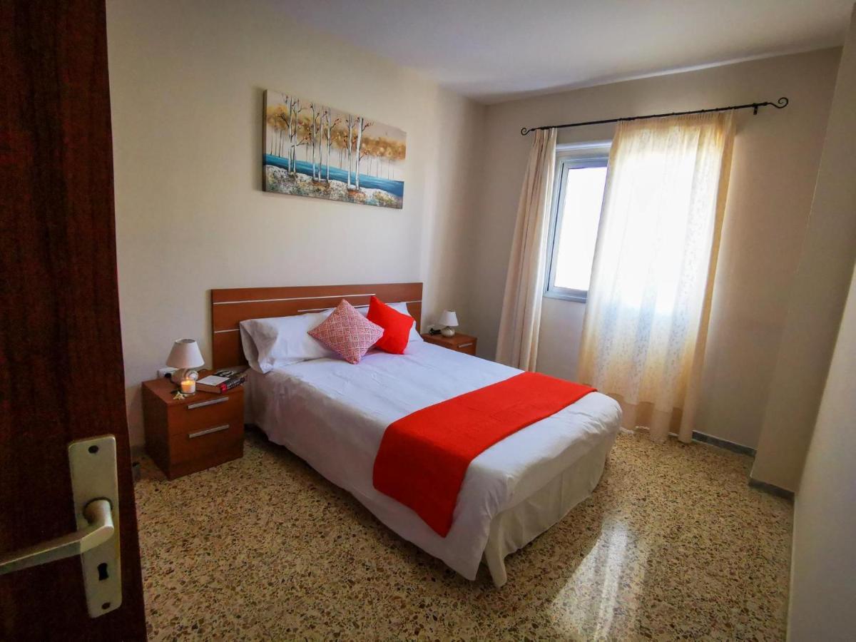 Puesta De Sol Rentals 3Bj Playa de San Juan  Exterior photo
